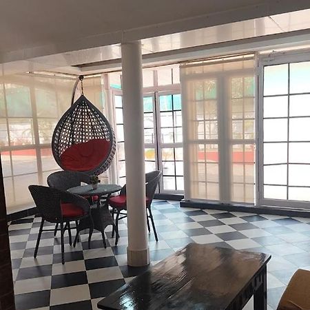Hotel Urban Cottage Guwahati Buitenkant foto